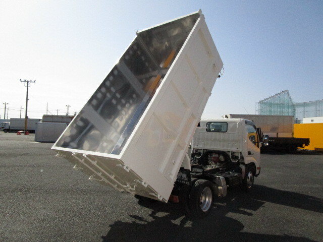 日野 デュトロ 小型 深ダンプ（土砂禁） TKG-XZU675T(9539) 4枚目
