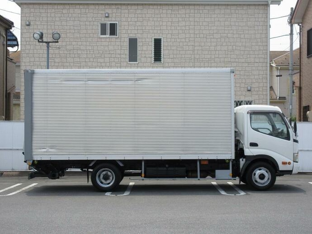 トヨタ ダイナ 小型 バン BDG-XZU424(11921) 5枚目