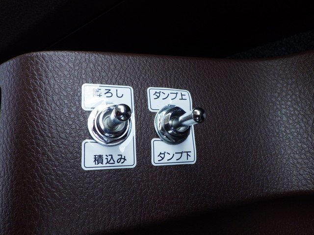 日野 - 中型 コンテナ専用車 2KG-GD2ABA(111131) 20枚目