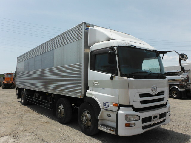 Nissan UD quon Large Box body ADG-CV2XA(10316) 2枚目