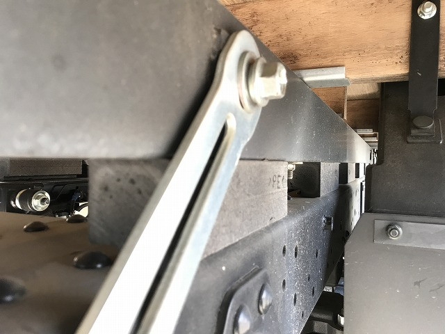 いすゞ エルフ 小型 平ボディ 2TG-NKR88AF(113320) 38枚目