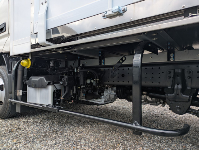 日野 デュトロ 小型 冷蔵冷凍バン 2WG-XZU606N(113417) 18枚目