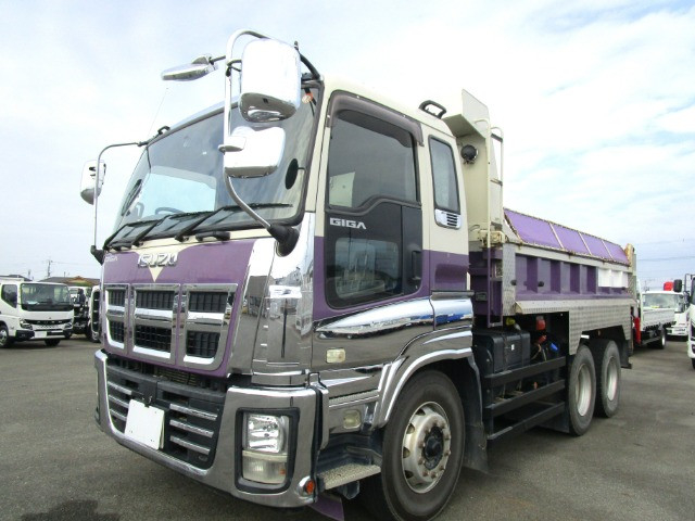 いすゞ ギガ 大型 土砂ダンプ QKG-CXZ77AT(112397) 2枚目