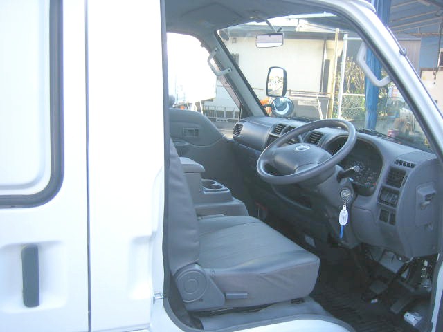 Mazda bongo Small Freezer box_body ABF-SKP2V(97411) 16枚目
