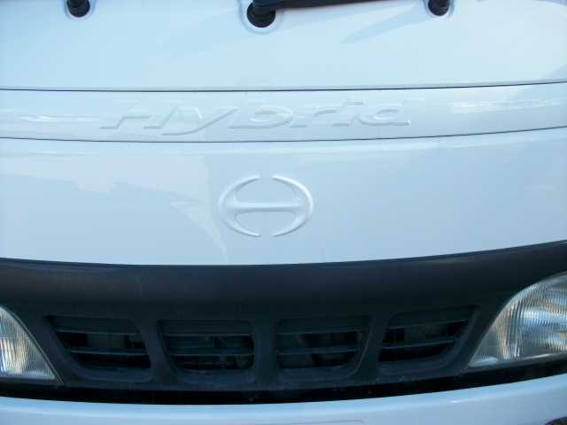 日野 デュトロ 小型 バン VF-XKU304E(37765) 2枚目
