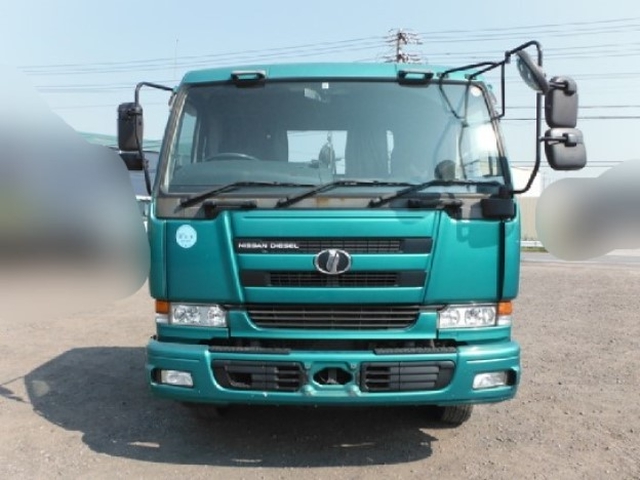 UDトラックス（日産） ビッグサム 大型 トラクタ KL-CK482BAT(2070) 2枚目