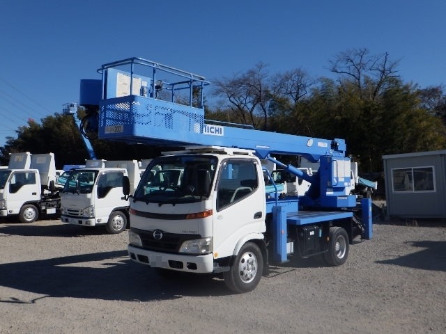 日野 デュトロ 小型 高所作業車 BDG-XZU334M(7990) 1枚目