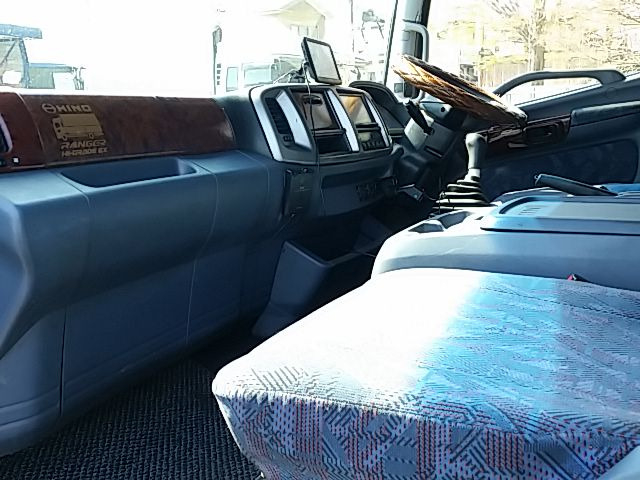 日野 レンジャー 中型 ウィング BDG-FD8JLWA(9326) 33枚目