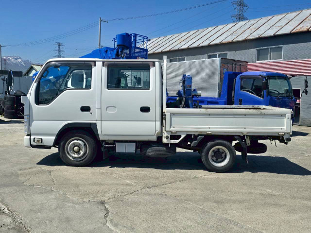 いすゞ エルフ 小型 Wキャブ TRG-NHR85A(109901) 7枚目