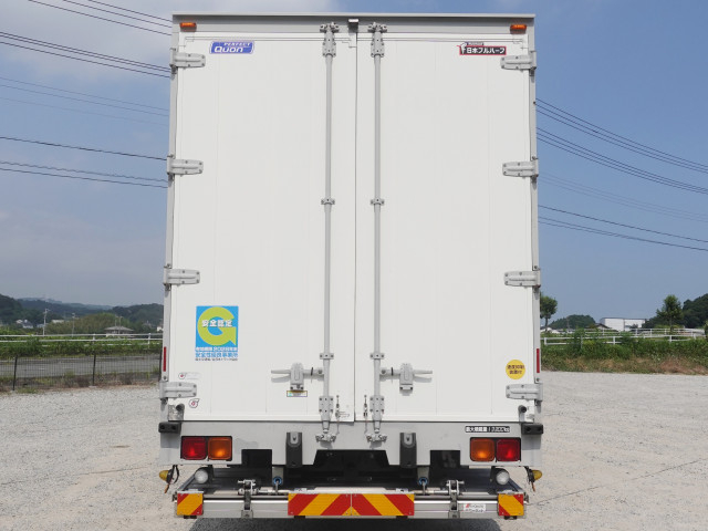 UDトラックス（日産） クオン 大型 ウィング QPG-CG5ZA(109448) 7枚目