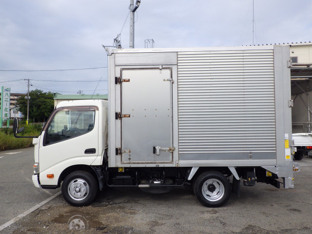 トヨタ トヨエース 小型 バン TKG-XZU605(111761) 3枚目