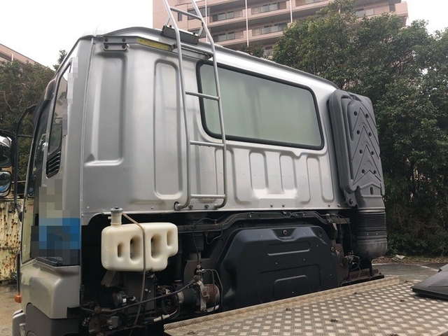 いすゞ ギガ 大型 タンクローリー PDG-CYY77V8(5595) 21枚目