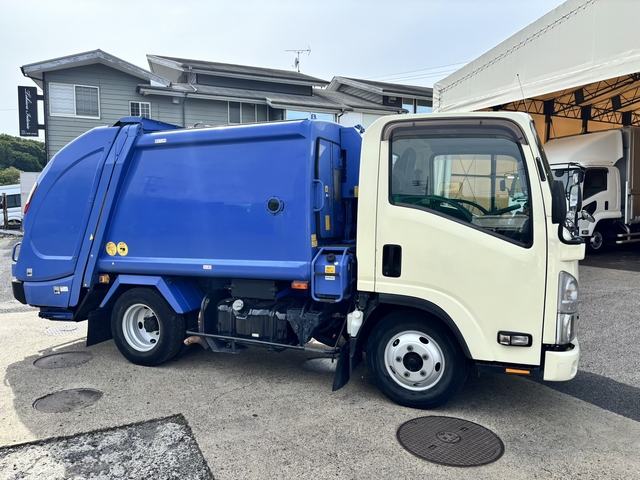 いすゞ エルフ 小型 塵芥車（プレス式） TPG-NMR85AN(107775) 4枚目