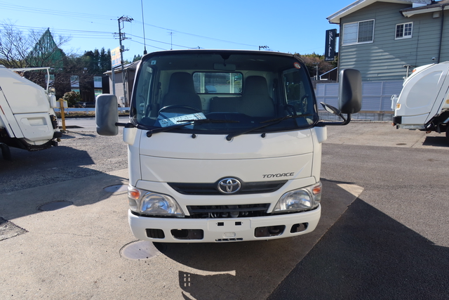 トヨタ トヨエース 小型 平ボディ TKG-XZC605(108245) 2枚目