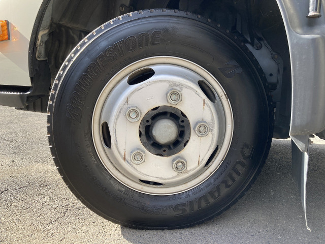 トヨタ トヨエース 小型 バン TPG-XZU645(109343) 35枚目