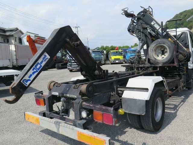 UDトラックス（日産） コンドル 中型 コンテナ専用車 PB-MK36A(11002) 24枚目