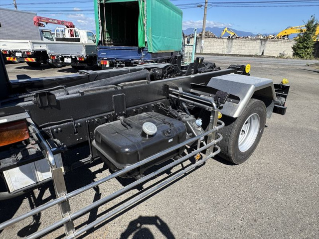 三菱ふそう ファイター 増トン コンテナ専用車 2KG-FK62FZ(112885) 16枚目