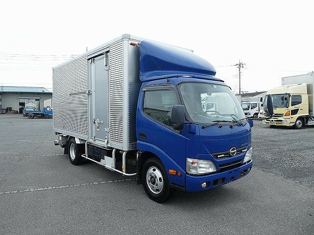 日野 デュトロ 小型 バン TKG-XZU650M(26842) 1枚目