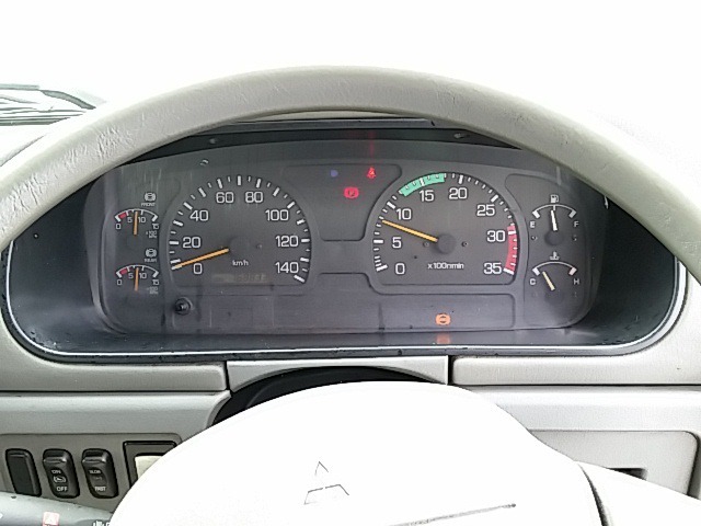 三菱ふそう ファイター 増トン ウィング PJ-FK61FMZ(8235) 38枚目