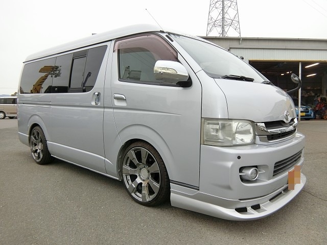 トヨタ レジアスエース 小型 バン CBF-TRH211K(79819) 6枚目