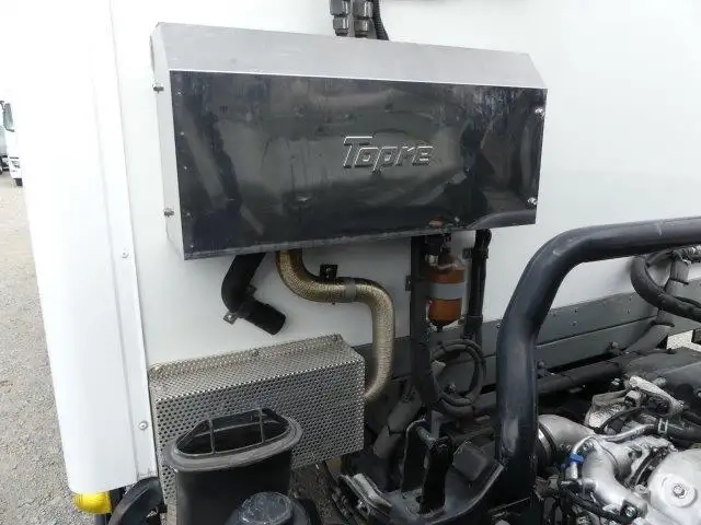 いすゞ エルフ 小型 冷蔵冷凍バン 2RG-NPR88AN(106864) 18枚目