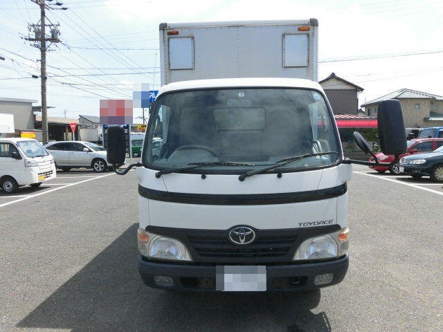 トヨタ トヨエース 小型 バン BDG-XZU308(7172) 8枚目