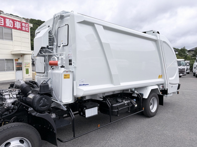 三菱ふそう ファイター 中型 塵芥車（プレス式） 2KG-FK72F(112980) 28枚目