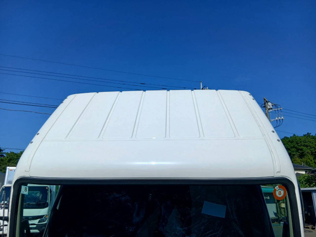 三菱ふそう キャンター 小型 平ボディ（クレーン付） 2RG-620331(111850) 25枚目