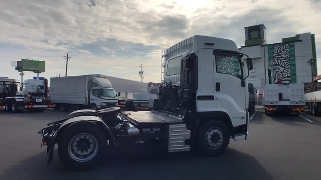いすゞ ギガ 大型 トラクタ QKG-EXD52BD(37351) 20枚目