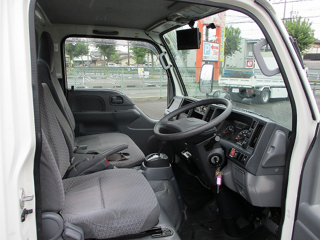 Isuzu elf Small Box body TRG-NJR85AN(110388) 7枚目
