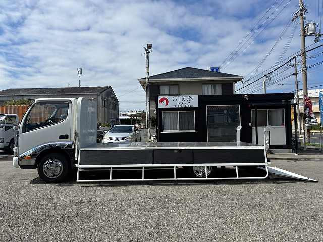 日野 デュトロ 小型 平ボディ TPG-XZU655M(112020) 11枚目