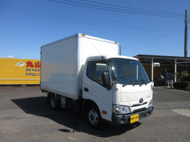 トヨタ ダイナ 小型 バン 2RG-XZC605(113686) 2枚目