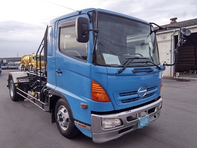 日野 レンジャー 中型 コンテナ専用車 ADG-FD7JGWA(8912) 2枚目
