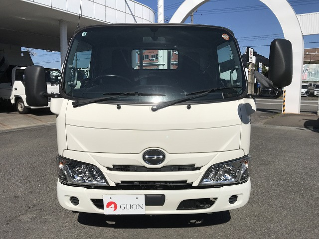 日野 デュトロ 小型 平ボディ 2RG-XZU605M(113100) 2枚目