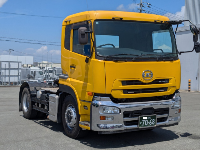 UDトラックス（日産） クオン 大型 トラクタ QPG-GK5XAB(109126) 2枚目