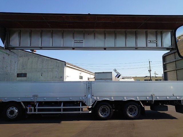 UDトラックス（日産） クオン 大型 ウィング PKG-CG4ZA(8946) 39枚目