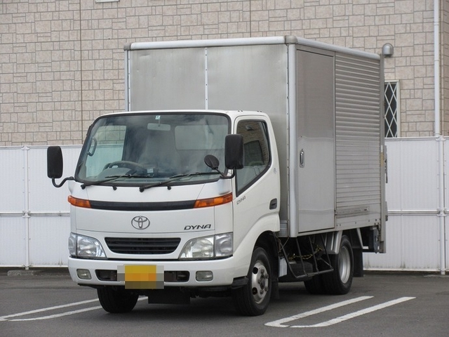 トヨタ ダイナ 小型 バン KK-XZU306(3541) 1枚目