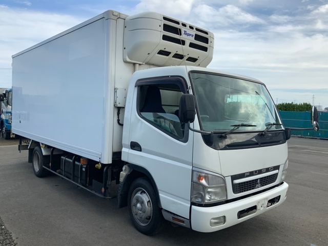 三菱ふそう キャンター 小型 冷蔵冷凍バン PDG-FE83DY(3418) 3枚目