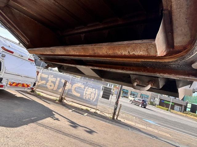 いすゞ エルフ 小型 塵芥車（プレス式） SKG-NPR85YN(108666) 24枚目