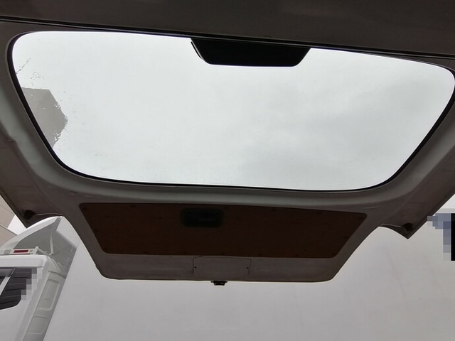 日産自動車 キャラバン その他 Translation missing: ja.item.body_keijou_enum.body_keijou_one_box ADF-VWE25(5640) 35枚目