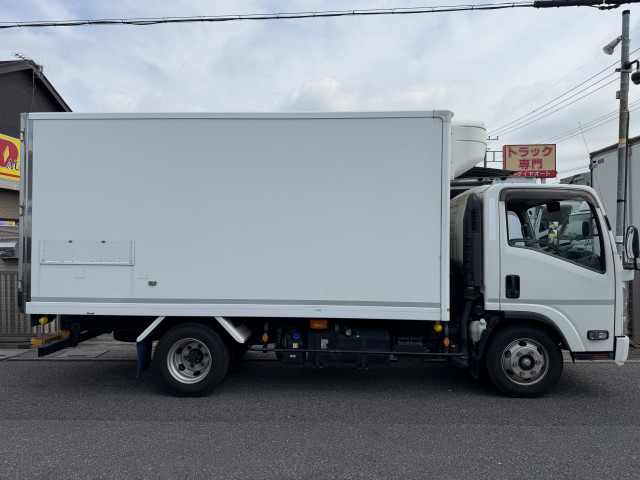 いすゞ エルフ 小型 冷蔵冷凍バン 2RG-NPR88AN(109288) 4枚目