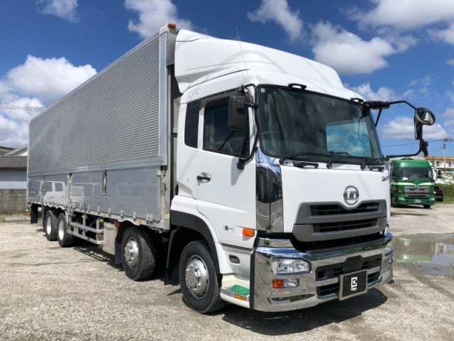 UDトラックス（日産） クオン 大型 ウィング QPG-CG5ZA(112533) 2枚目
