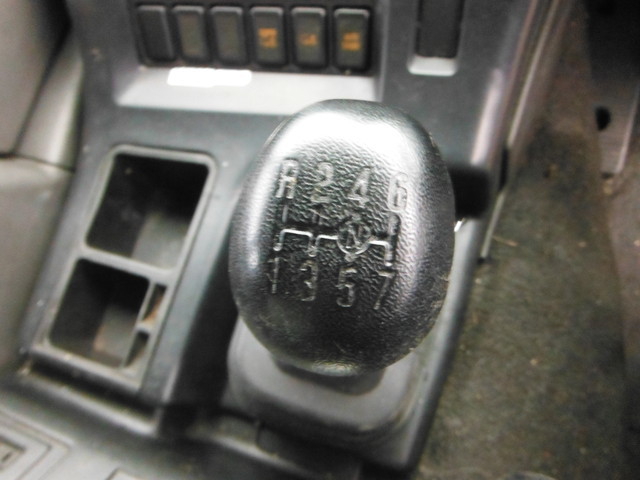 いすゞ ギガ 大型 冷蔵冷凍バン KL-CYL51V3Z(2200) 25枚目