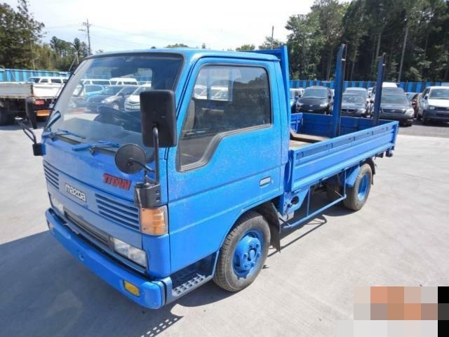 マツダ タイタン 小型 平ボディ U-WGFAT(8998) 1枚目