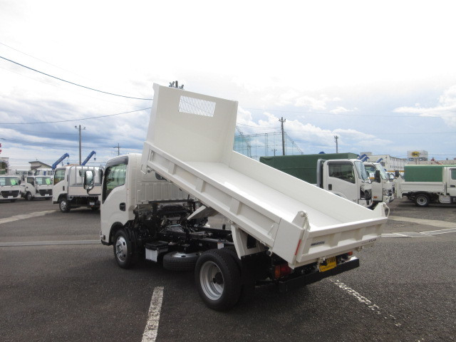 日産自動車 アトラス 小型 土砂ダンプ 2WG-AJR88AT(111972) 9枚目