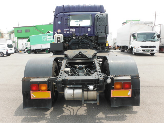 いすゞ ギガ 大型 トラクタ KL-EXD52D3(1141) 9枚目