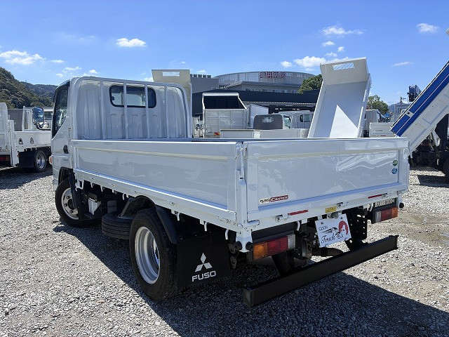 三菱ふそう キャンター 小型 平ボディ 2PG-FBAV0(112641) 6枚目