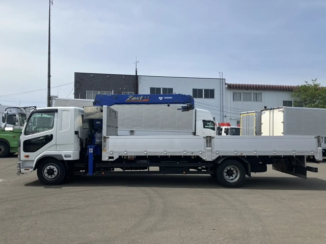 三菱ふそう ファイター 増トン 平ボディ（クレーン付） 2KG-FK62FZ(106806) 8枚目