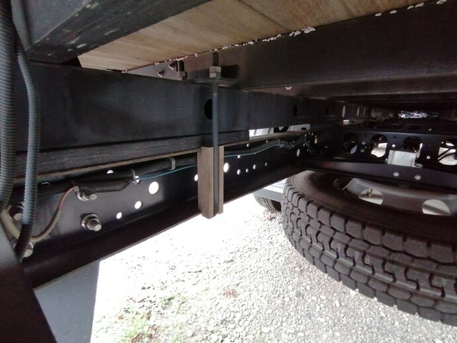 日野 レンジャー 中型 平ボディ TKG-FD7JLAA(5380) 8枚目