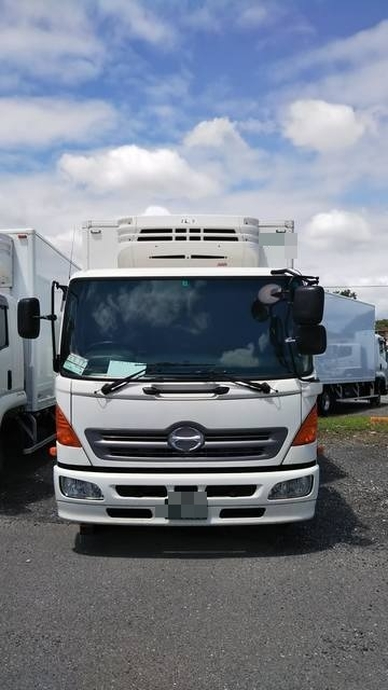 日野 レンジャー 中型 冷蔵冷凍バン BKG-FD7JKYA(3320) 2枚目